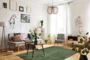 Olohuoneessa vihreä Serul Ryijymatto 200x290 cm – tuo pehmeyttä ja väriä skandinaaviseen sisustukseen